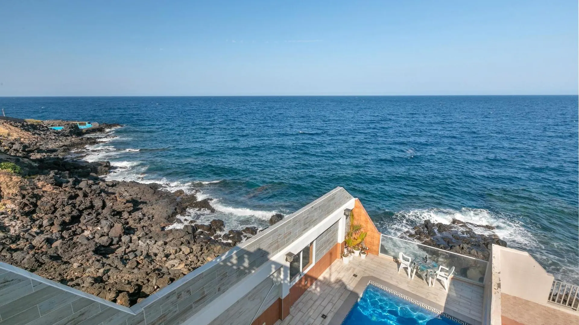 度假居 PájaraSeaside House With Heated Pool别墅